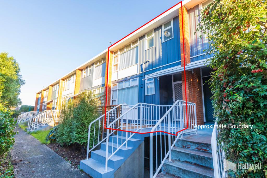 2/1 Percy St, Devonport, TAS 7310