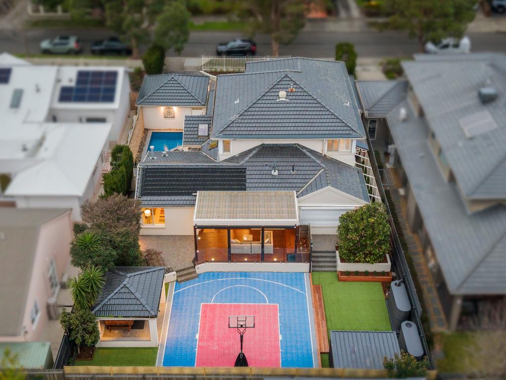 11 Chestnut St, Surrey Hills, VIC 3127