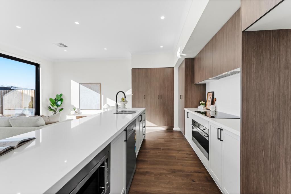 4 Leader St, Googong, NSW 2620