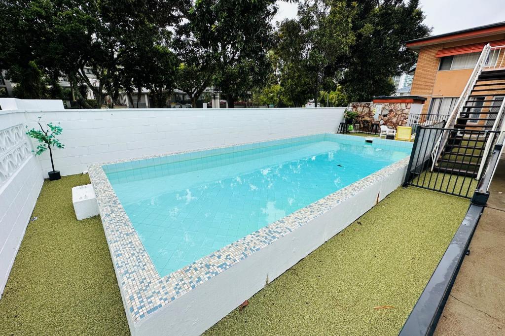 2/59 Paradise Island, Surfers Paradise, QLD 4217