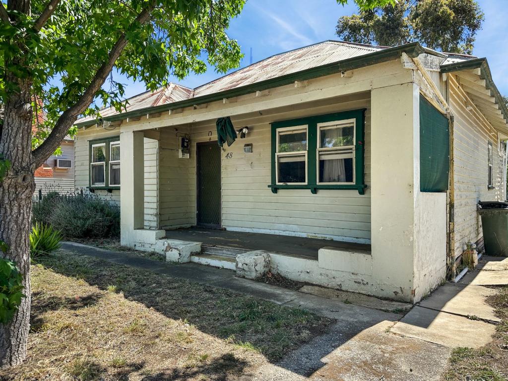 48 Derby Rd, Maryborough, VIC 3465