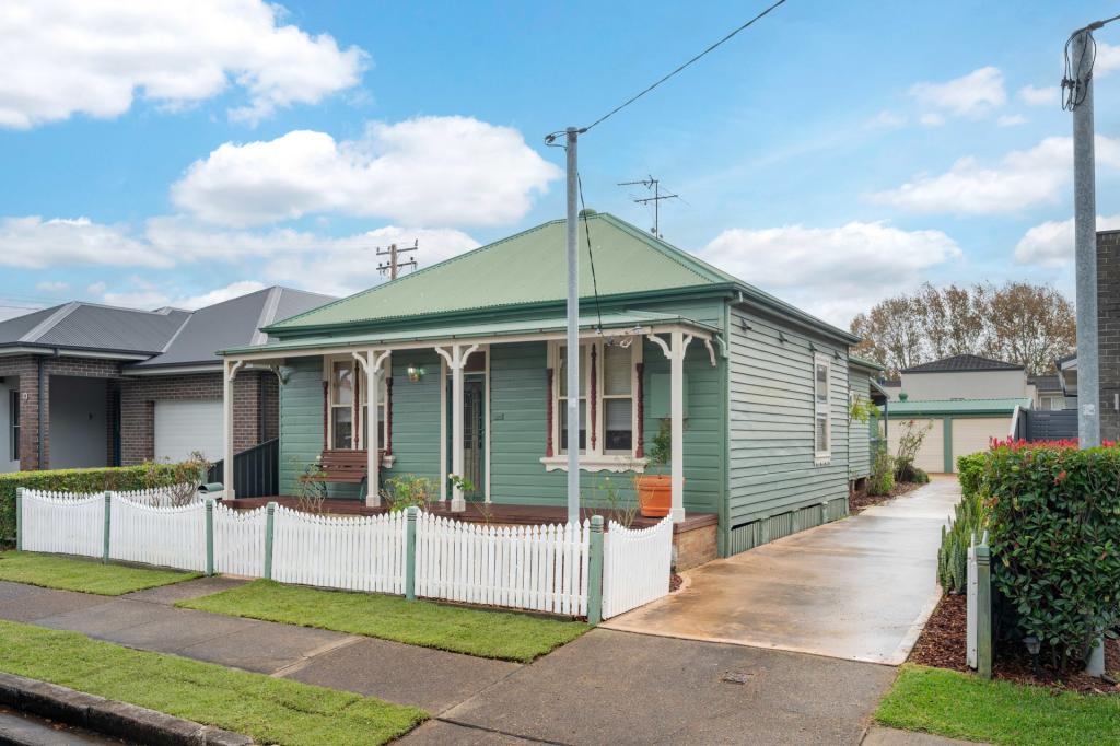 126 Lindsay St, Hamilton, NSW 2303