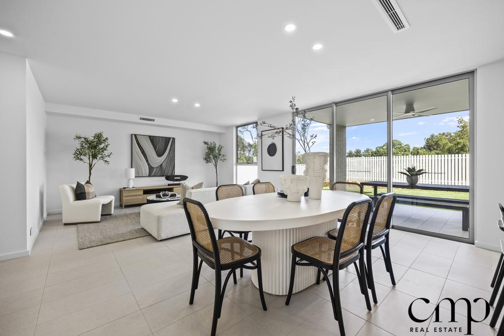 1 Sage Cres, Gledswood Hills, NSW 2557