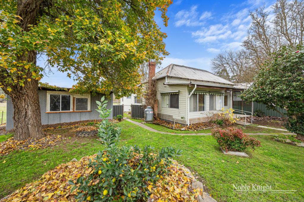 8 Craigie St, Yea, VIC 3717