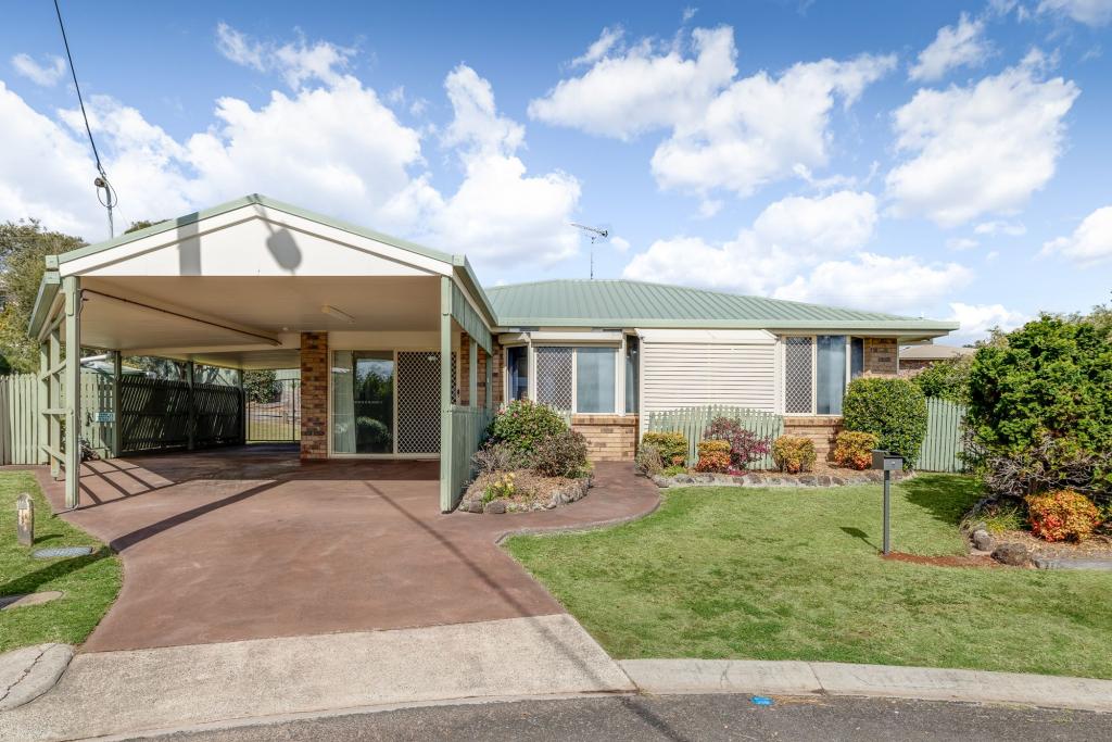 1 Bowden Ct, Darling Heights, QLD 4350