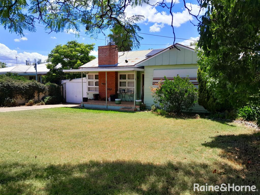 14 Diane St, South Tamworth, NSW 2340