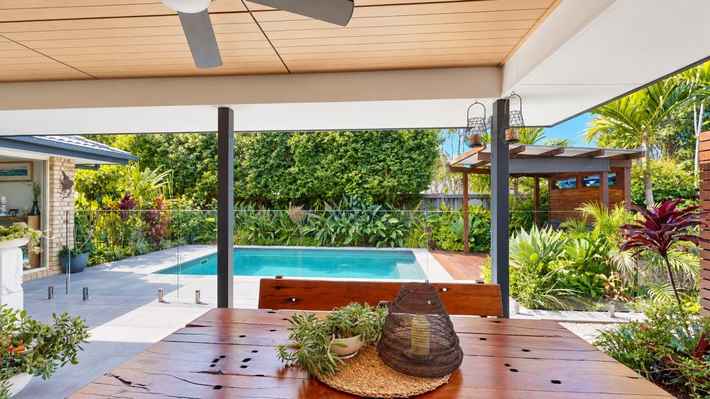 1 Feathertail Ct, Tewantin, QLD 4565