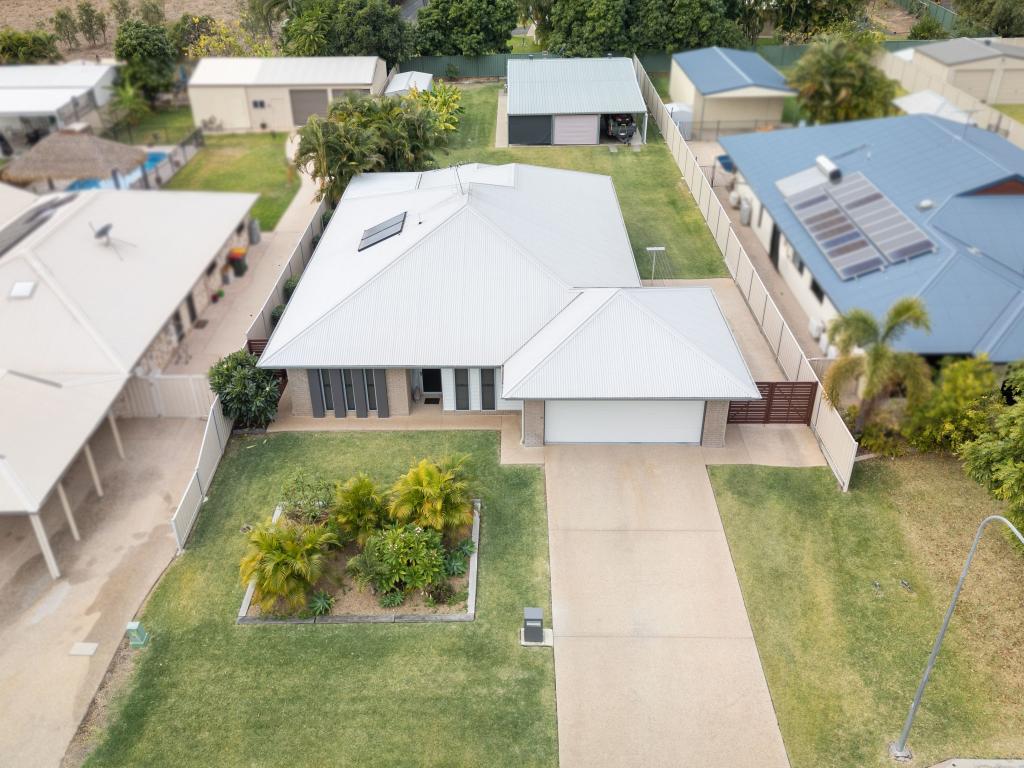 35 Moriarty St, Emerald, QLD 4720