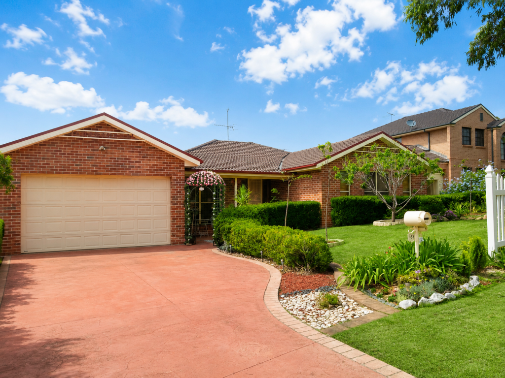 153 Mount Annan Dr, Mount Annan, NSW 2567