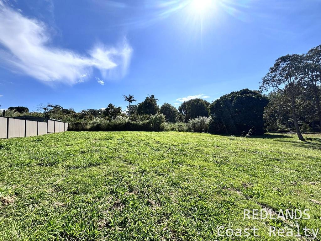 35 JUDITH ST, RUSSELL ISLAND, QLD 4184
