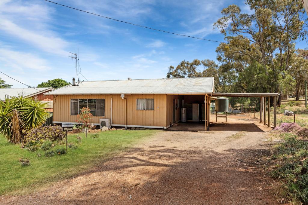50 Chapel St, Wedderburn, VIC 3518