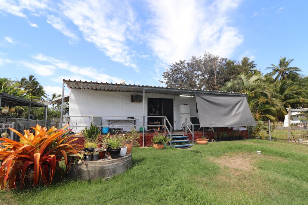 28 Topton St, Alva, QLD 4807