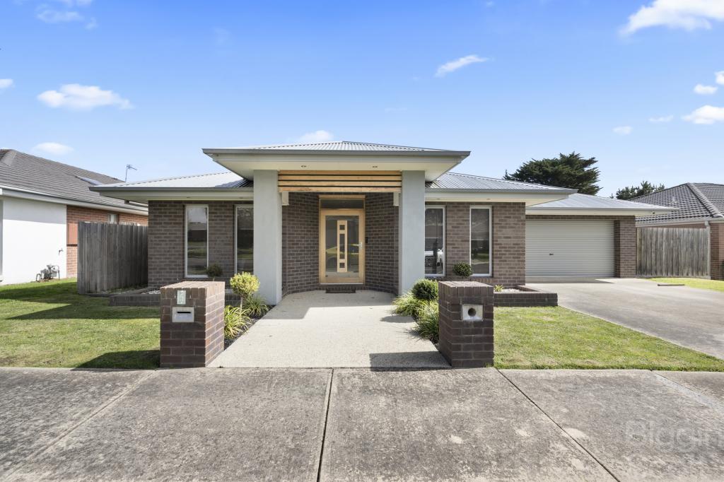 6 LUDBROOK CT, BROWN HILL, VIC 3350