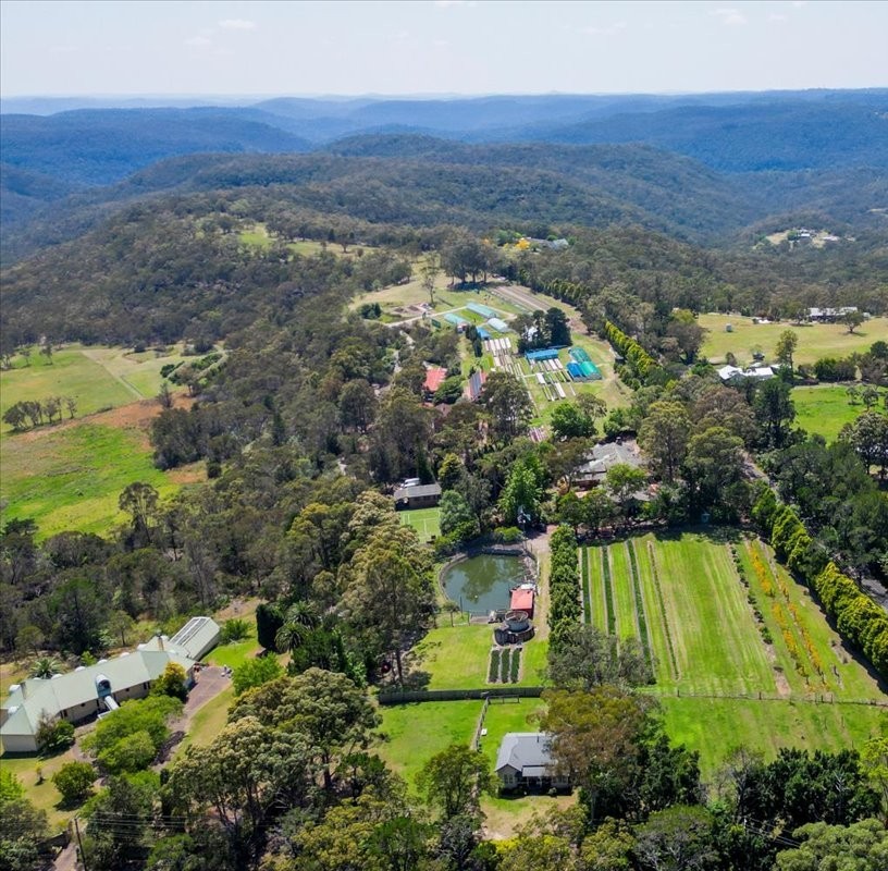 15-17 Mccallum'S Rd, Berrilee, NSW 2159