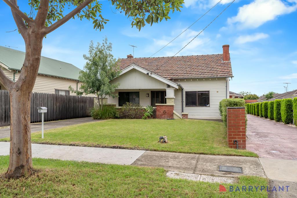 31 Harbury St, Reservoir, VIC 3073