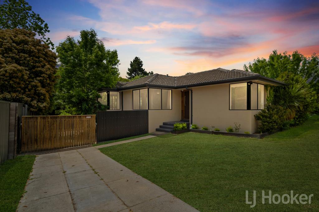 35 MALCOLM RD, KARABAR, NSW 2620