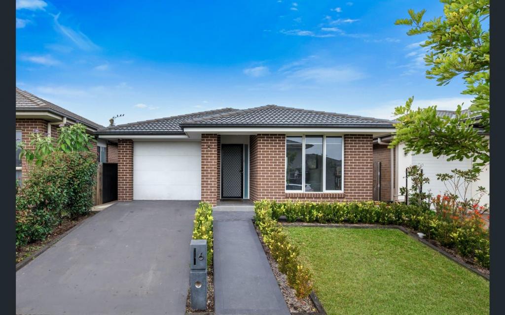 6 Reynolds St, Spring Farm, NSW 2570