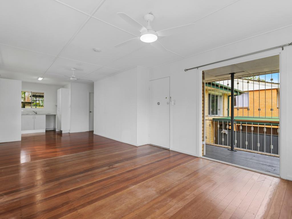 432 Nursery Rd, Holland Park, QLD 4121