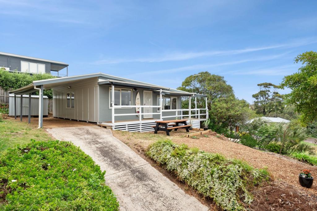 35 Blue Waters Dr, Ocean Grove, VIC 3226