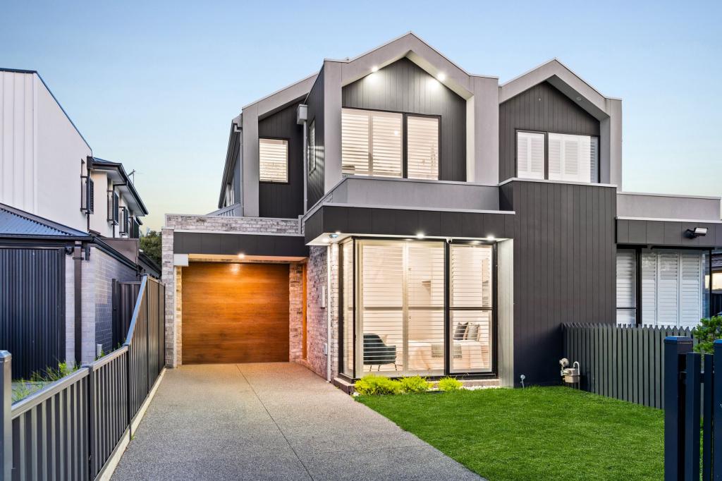 16a Macdonald Ave, Altona North, VIC 3025