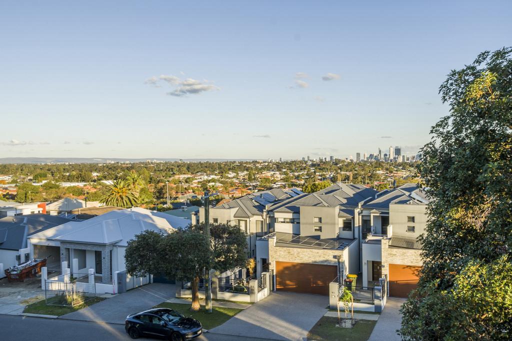 14/71 Golf View St, Yokine, WA 6060