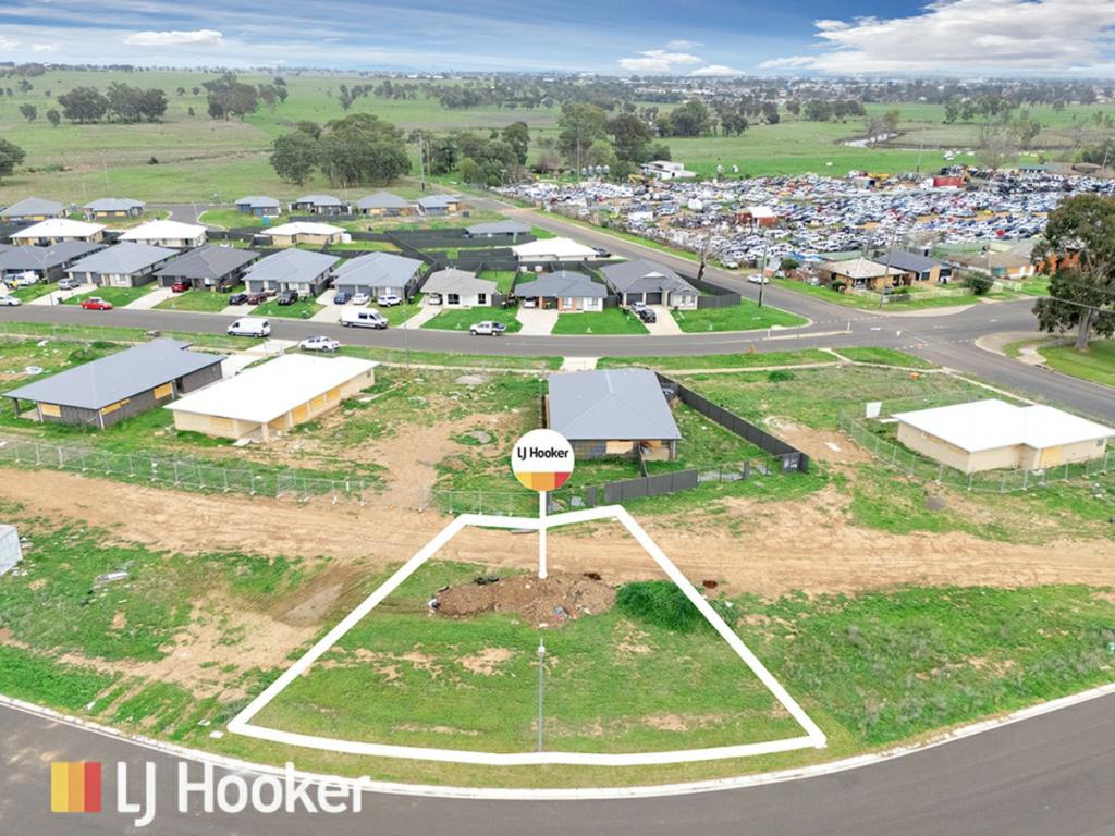 6 KILN DR, WEST TAMWORTH, NSW 2340