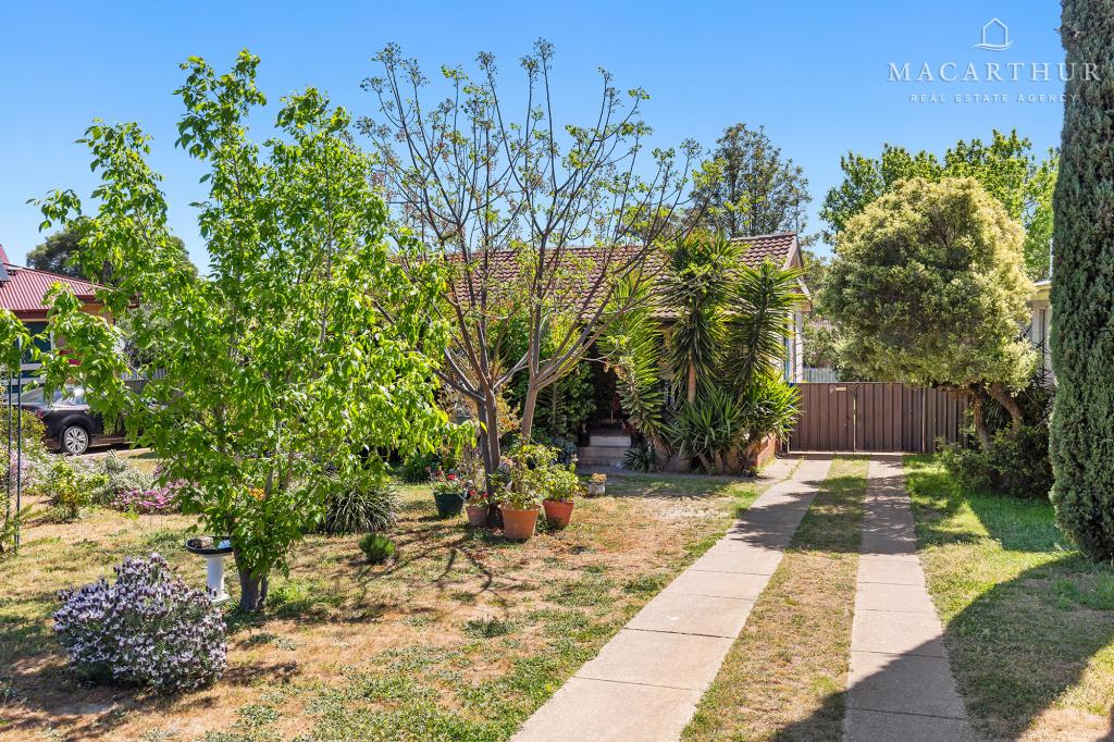 6 Callaghan St, Ashmont, NSW 2650