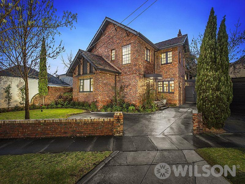 18 Orrong Gr, Caulfield North, VIC 3161