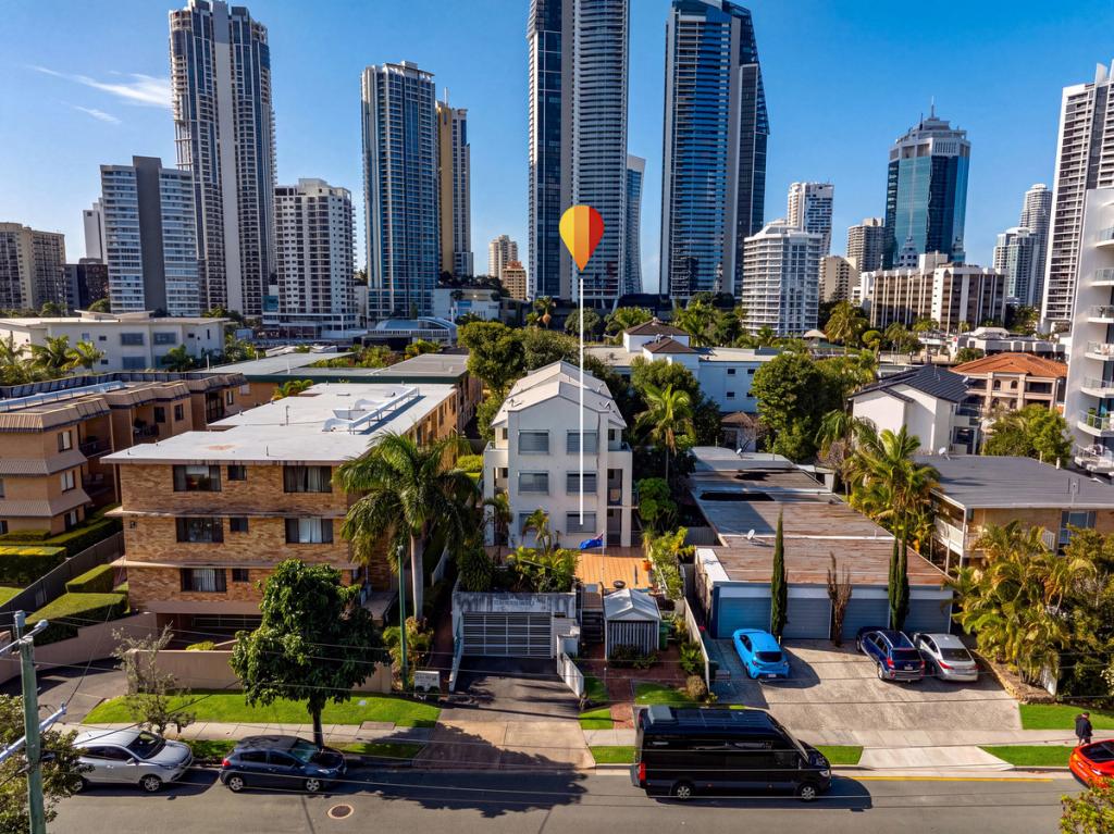 2/9 Stanhill Dr, Surfers Paradise, QLD 4217