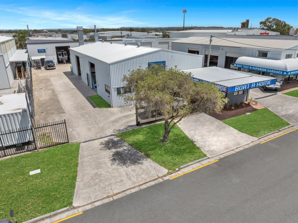 14 BEARING AVE, WARANA, QLD 4575