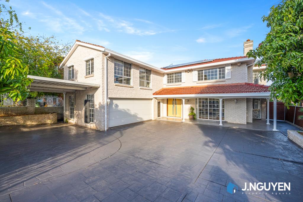 56 Brisbane Rd, St Johns Park, NSW 2176