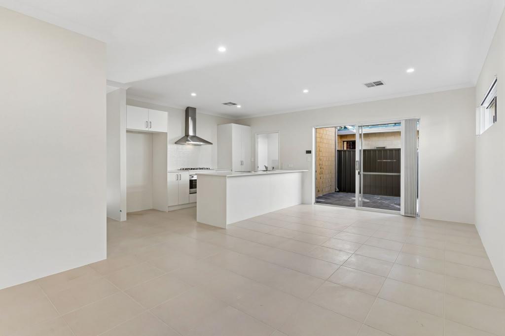 13a Oakland Ave, Cloverdale, WA 6105