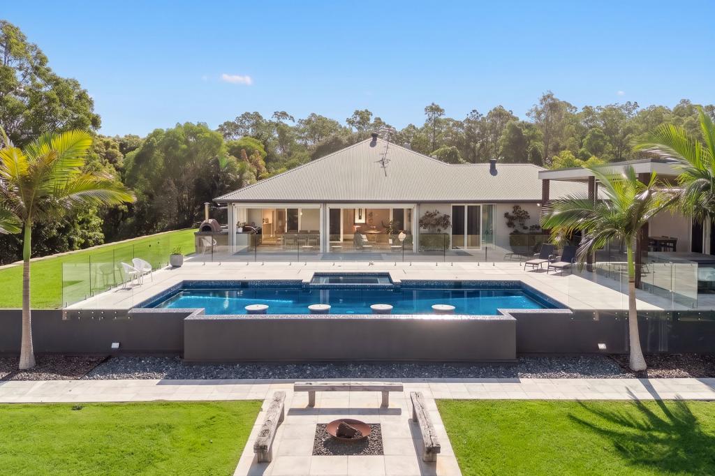 13 Ramsay Rd, Clear Mountain, QLD 4500