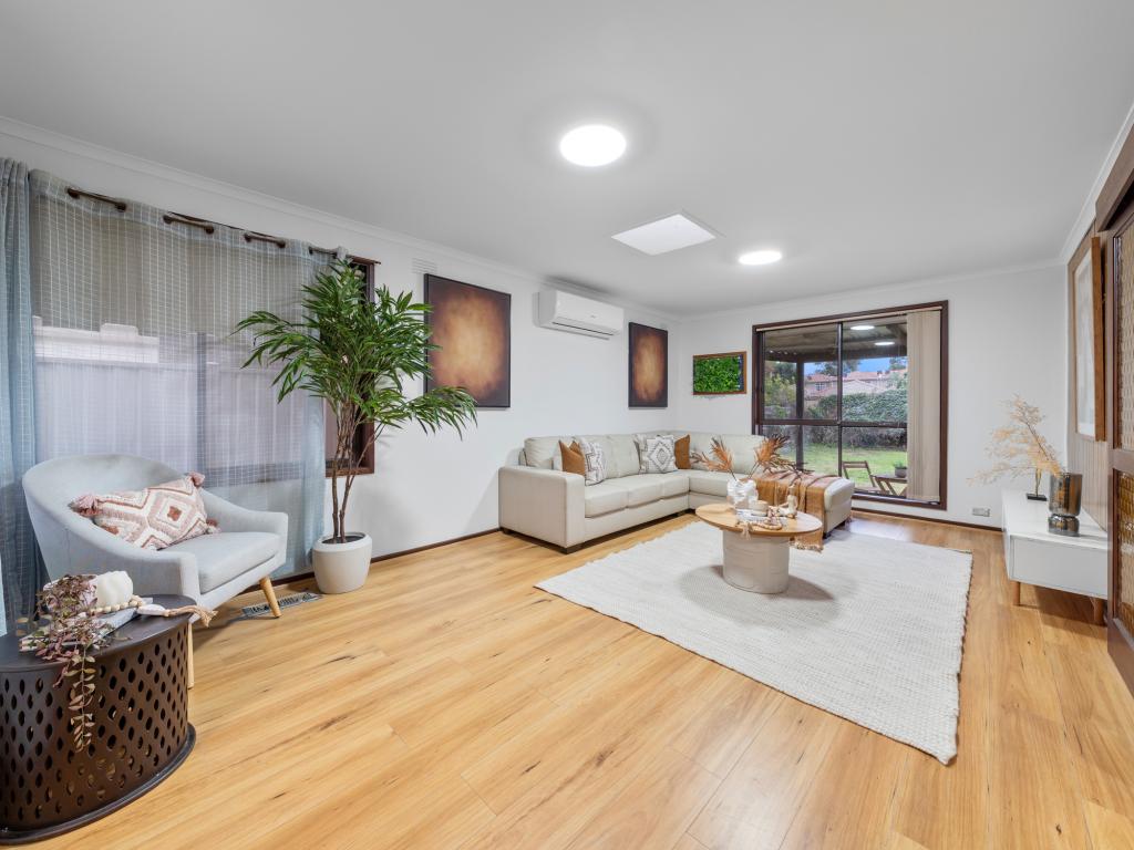 42 Canterbury St, Deer Park, VIC 3023