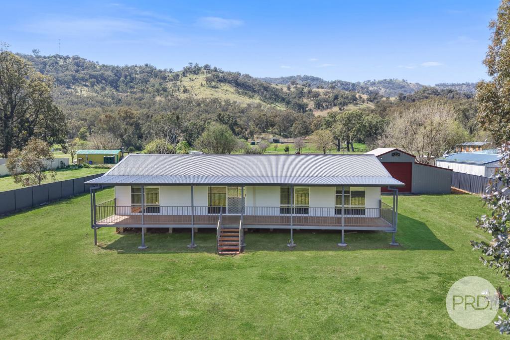 8-10 DUNCAN ST, WOOLOMIN, NSW 2340