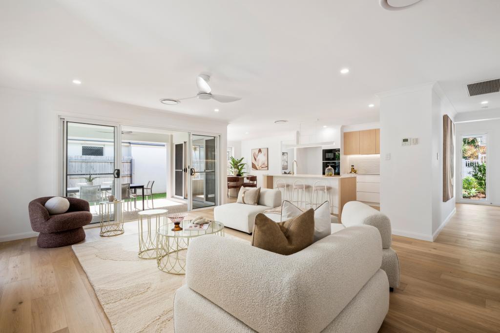 9 Sardinia Pl, Parrearra, QLD 4575