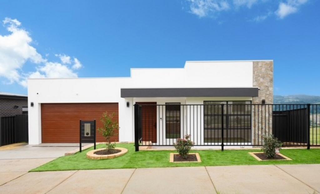 9 Inge King Cres, Whitlam, ACT 2611