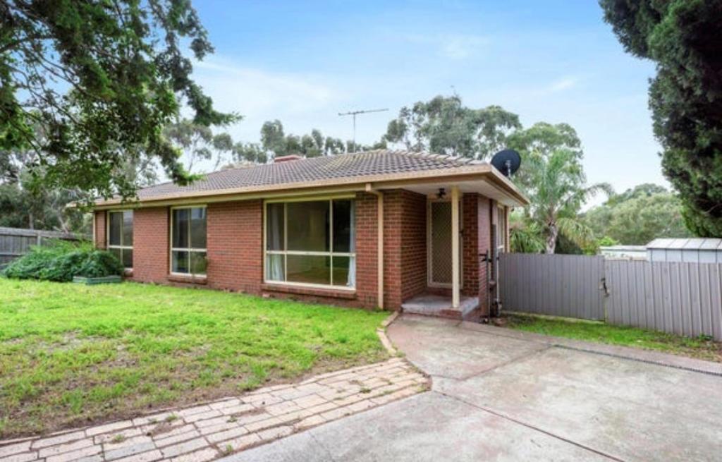 8 Falmer Pl, Craigieburn, VIC 3064