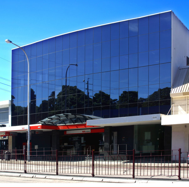 694 Pittwater Rd, Brookvale, NSW 2100