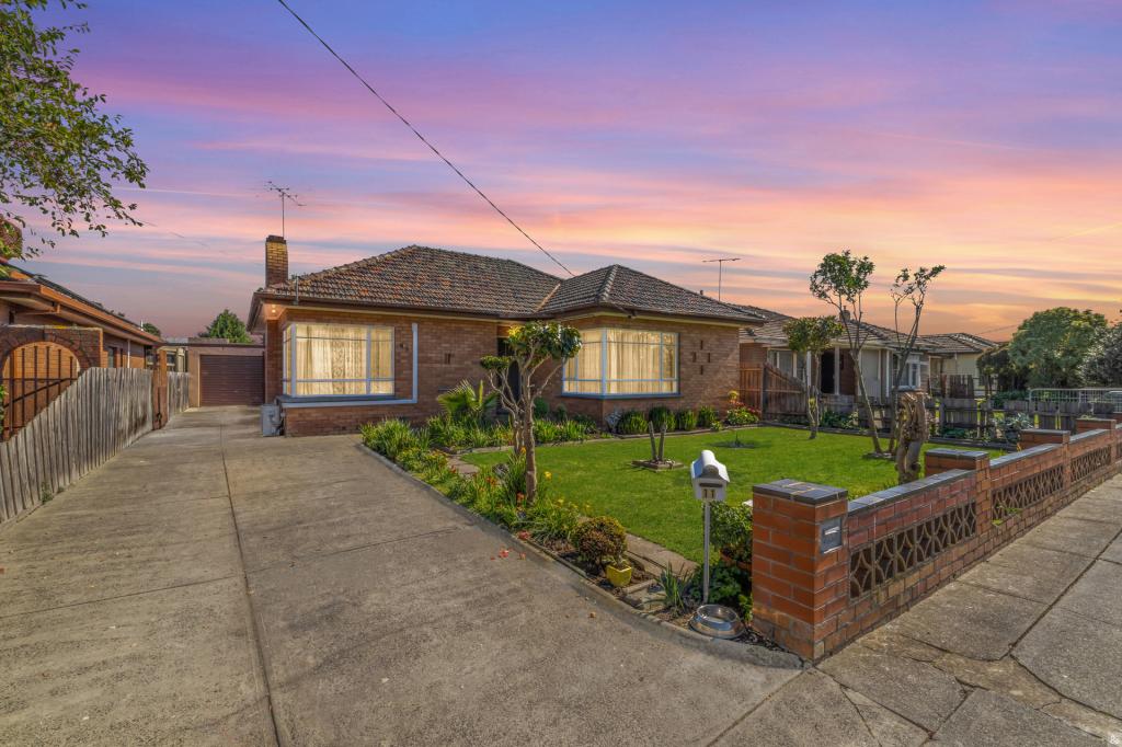 11 Larch St, Thomastown, VIC 3074