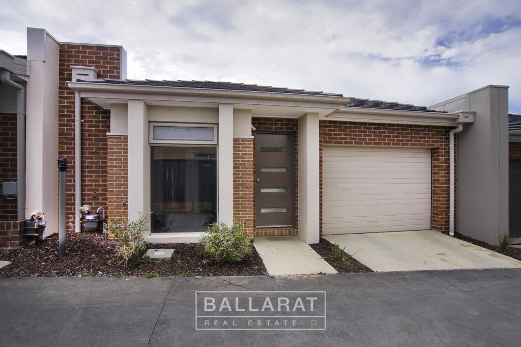 11 Monash Pl, Canadian, VIC 3350