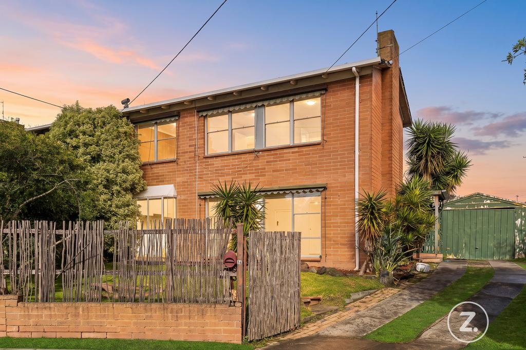 14 Hickory Cres, Frankston North, VIC 3200