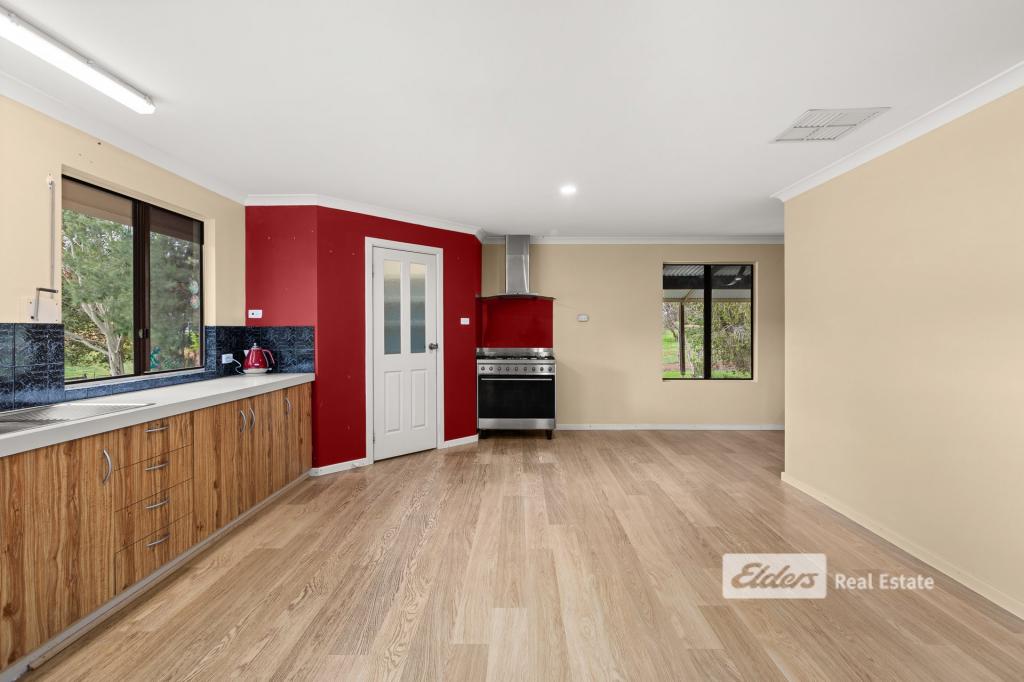 7 Ietto Way, Harvey, WA 6220