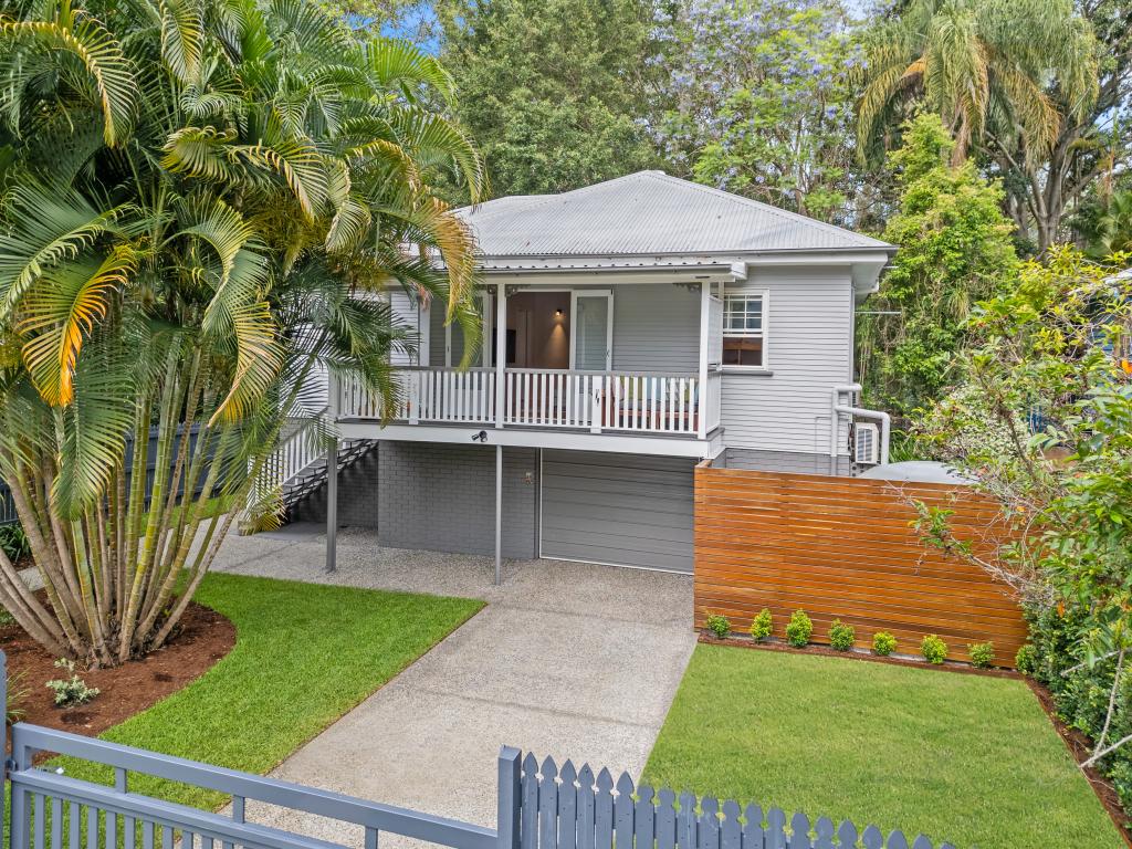 49 Bowman Pde, Bardon, QLD 4065