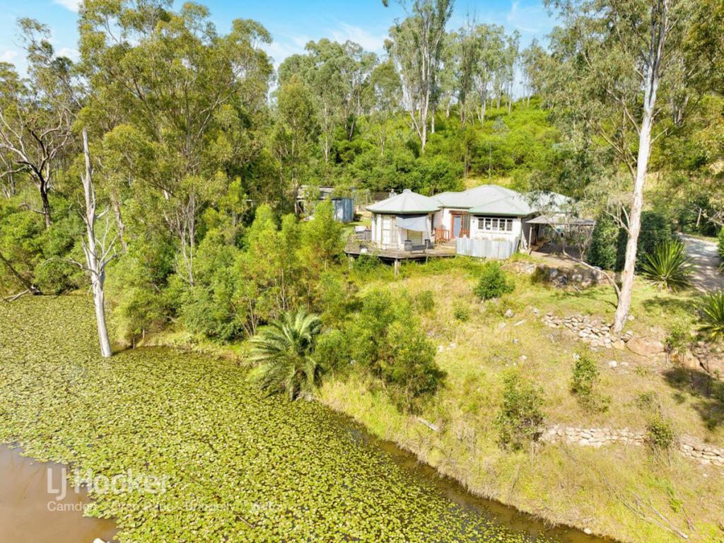 90 Wolstenholme Ave, Greendale, NSW 2745