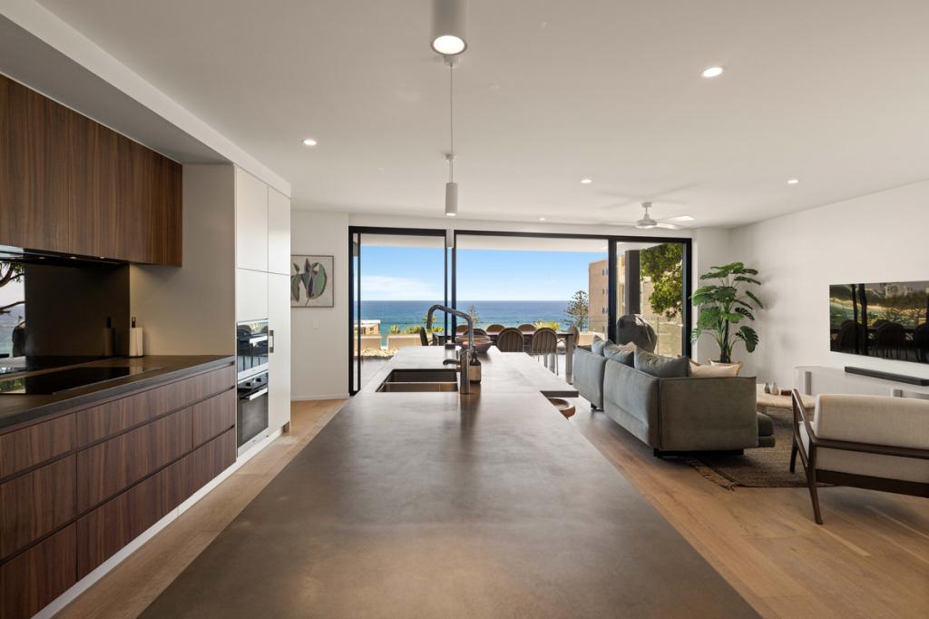 8/1 Nathan St, Burleigh Heads, QLD 4220