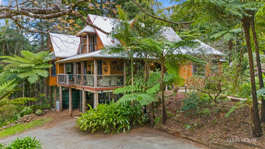1780 MOUNT GLORIOUS RD, MOUNT GLORIOUS, QLD 4520