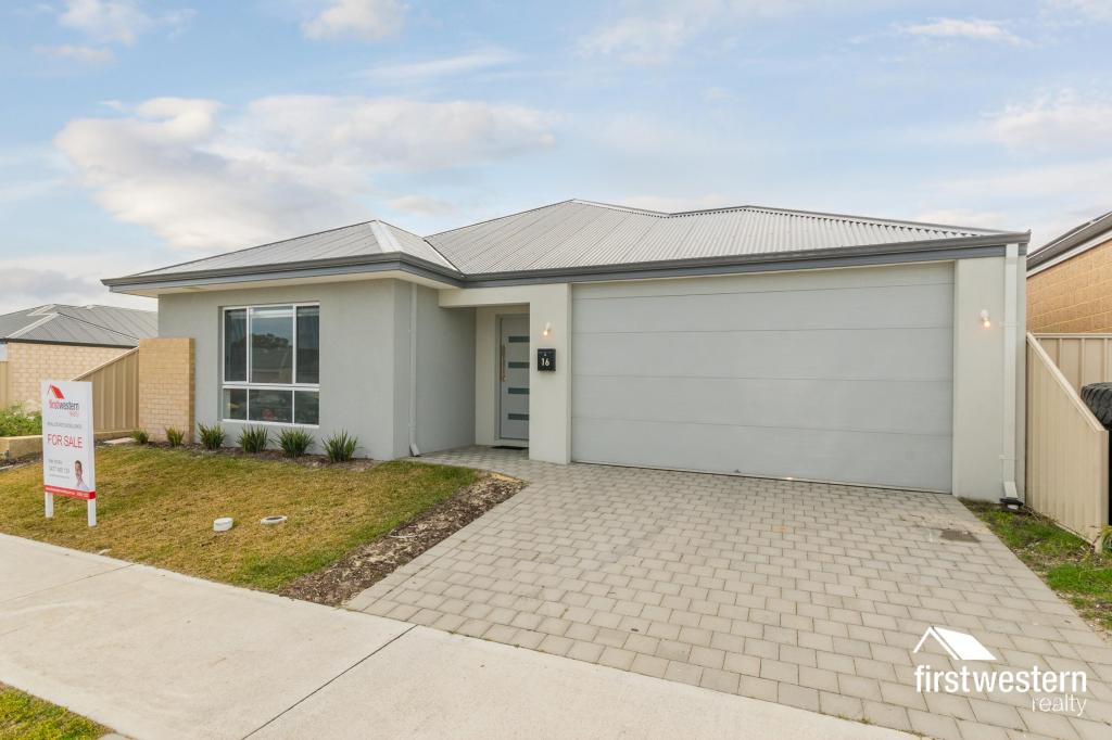 16 FORTESCUE BVD, TWO ROCKS, WA 6037
