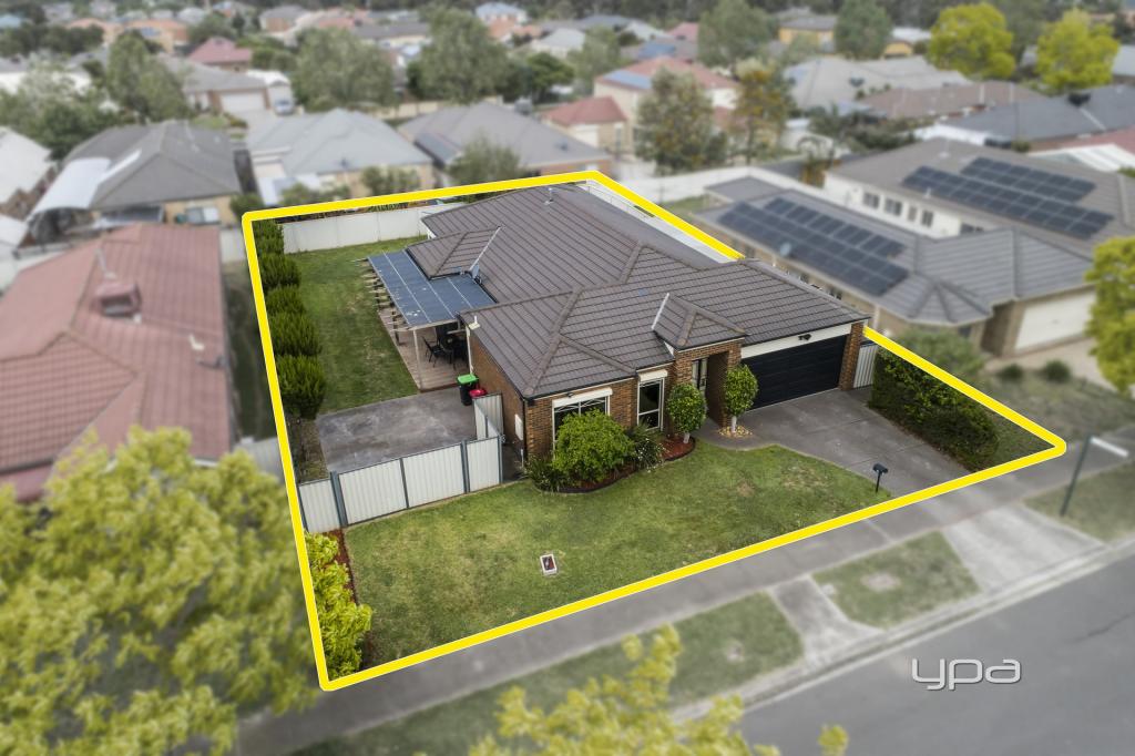 16 Reigate St, Caroline Springs, VIC 3023