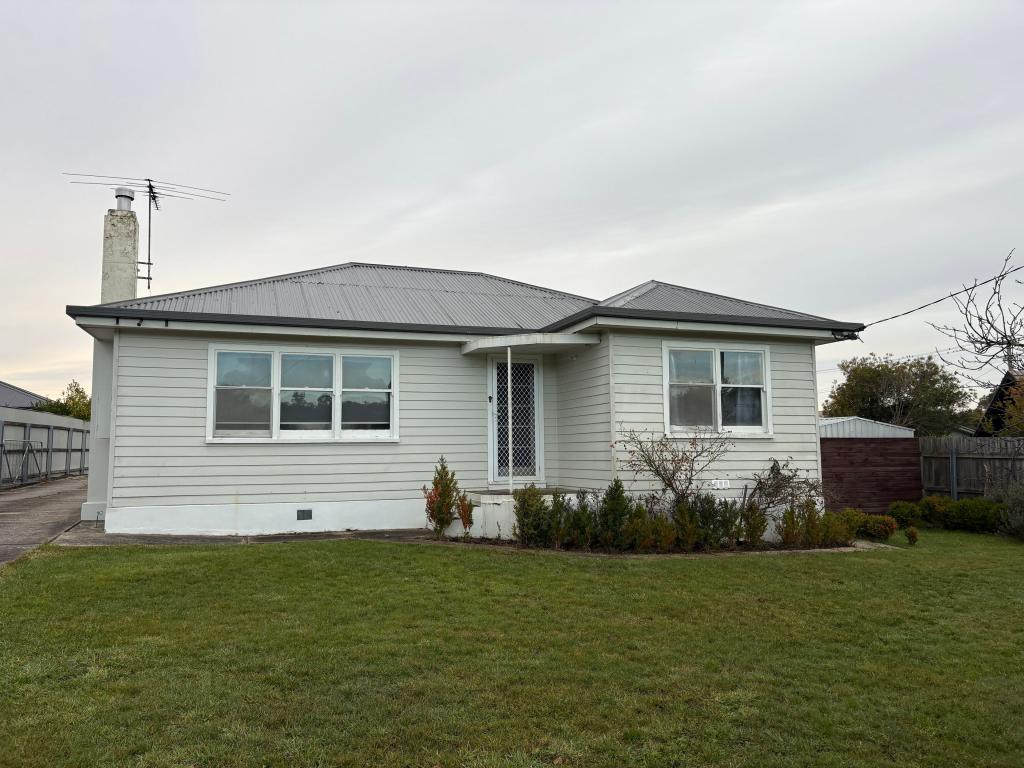3 Raglan St, Youngtown, TAS 7249